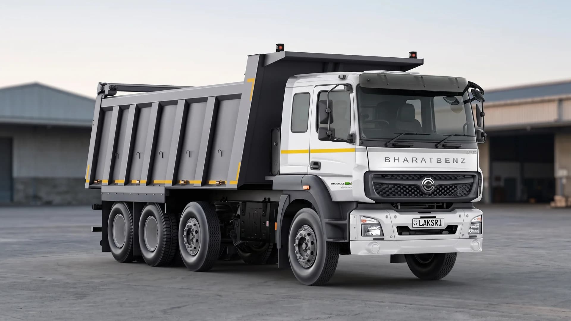 bharatbenz heavy-duty-rt in dambulla market dawn