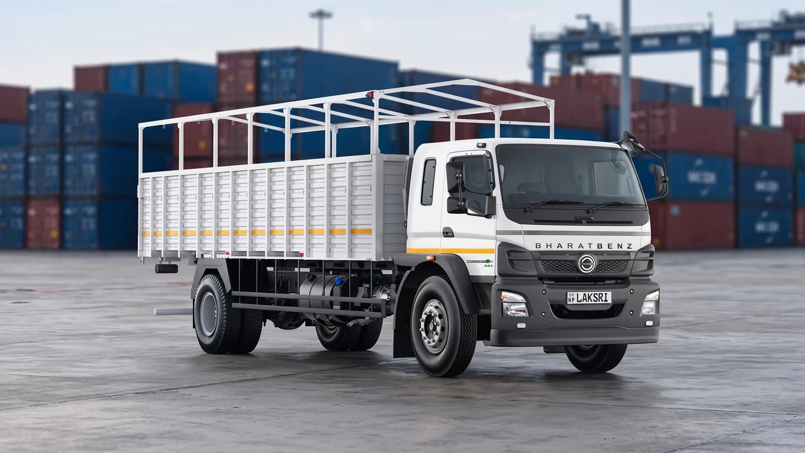 bharatbenz medium-duty in colombo port apron