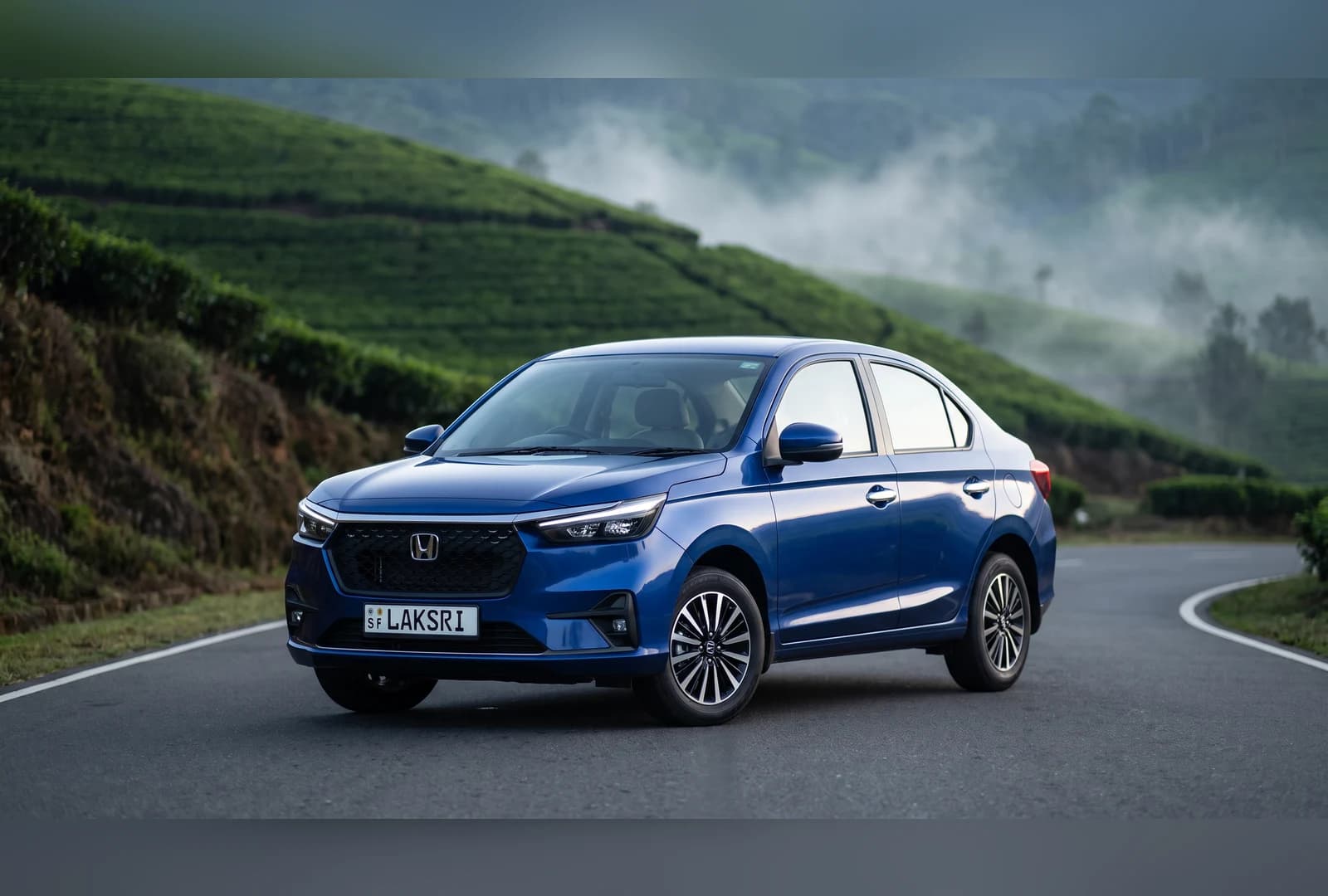 Honda Amaze at the tea country above Nuwara Eliya