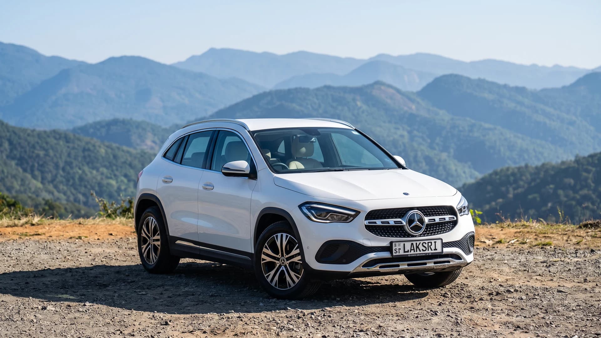 Mercedes-Benz GLA at the Knuckles range
