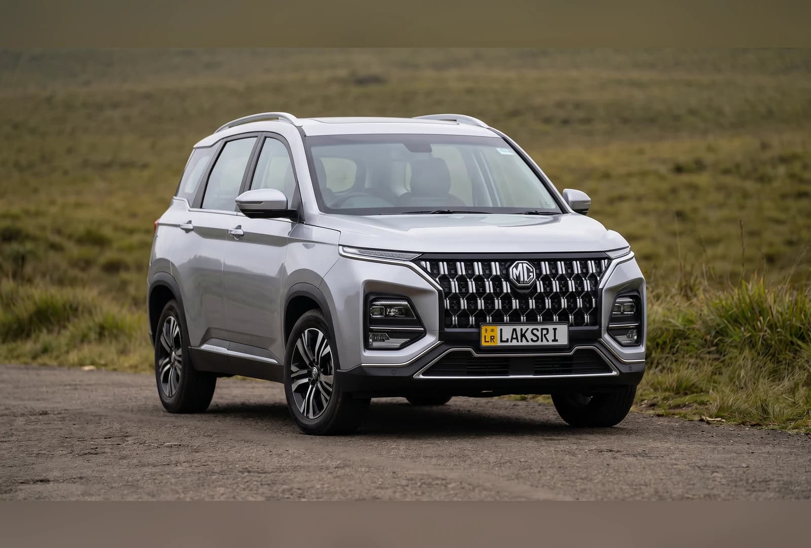 MG Hector at the Horton Plains road
