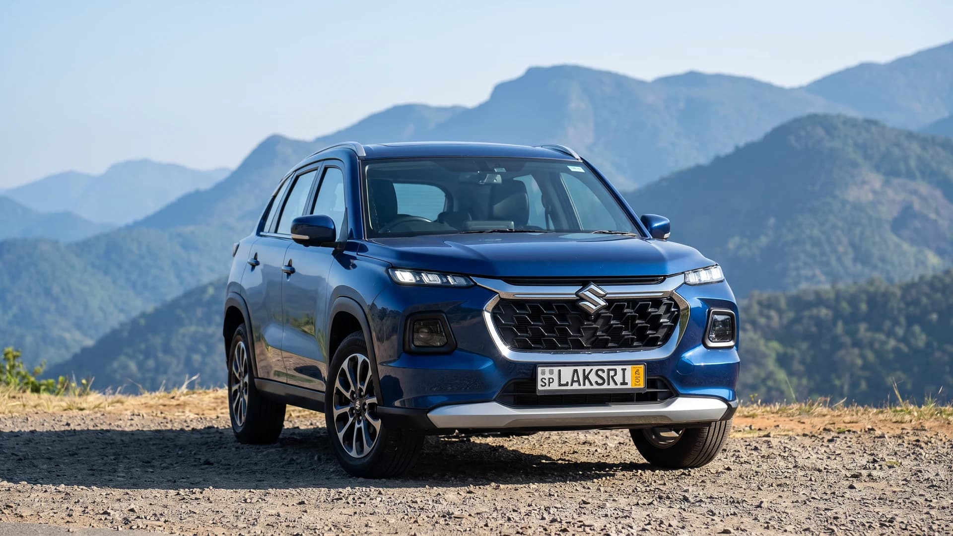 Suzuki Grand Vitara at the Knuckles range