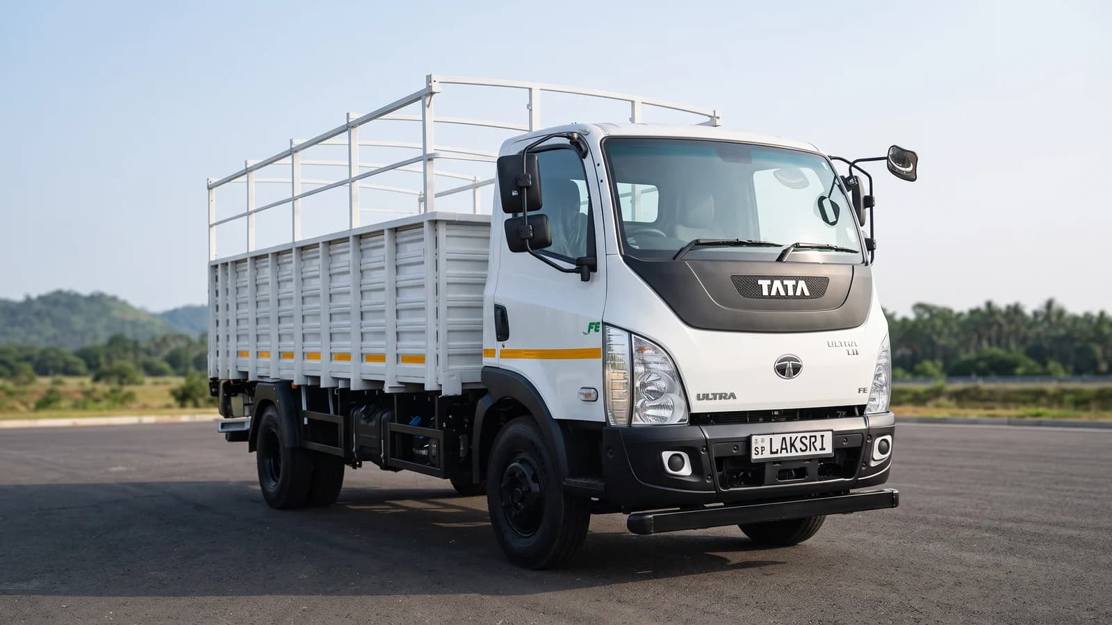 tata ultra in expressway rest
